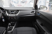 2016款悦纳1.4L手动青春版GS