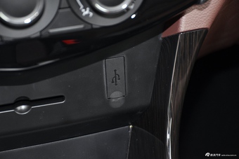 2016款风行SX6 1.6L自动豪华型