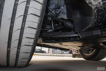 2017款途昂2.5T自动四驱至尊旗舰版530 V6