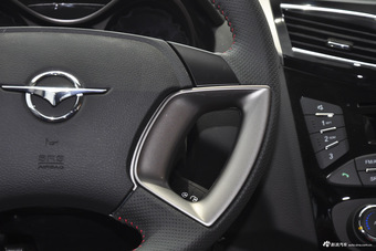 2017款海马S5强动力版1.5T手动豪华型