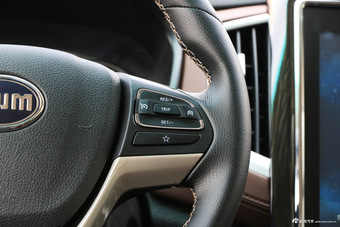 2017款斯威X7 1.5T自动智尊型