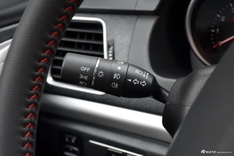 2018款哈弗M6 1.5T自动精英型