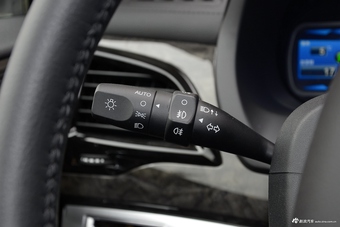 2017款比亚迪S7 2.0T自动尊贵型Plus