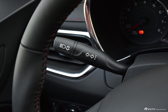 2018款探界者RS 2.0T自动四驱拓界版Redline 550T