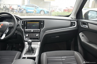 2016款荣威RX5改款 20T手动两驱豪华版
