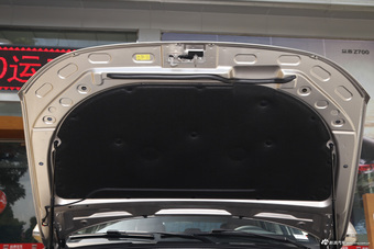 2016款众泰T600 2.0T手动豪华型运动版