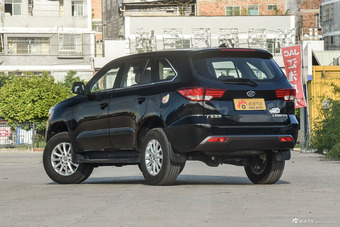 2016款揽福 2.4L手动汽油两驱精英版5座