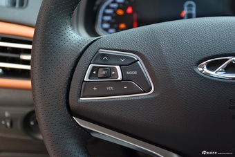 2016款瑞虎7 1.5T自动耀领版