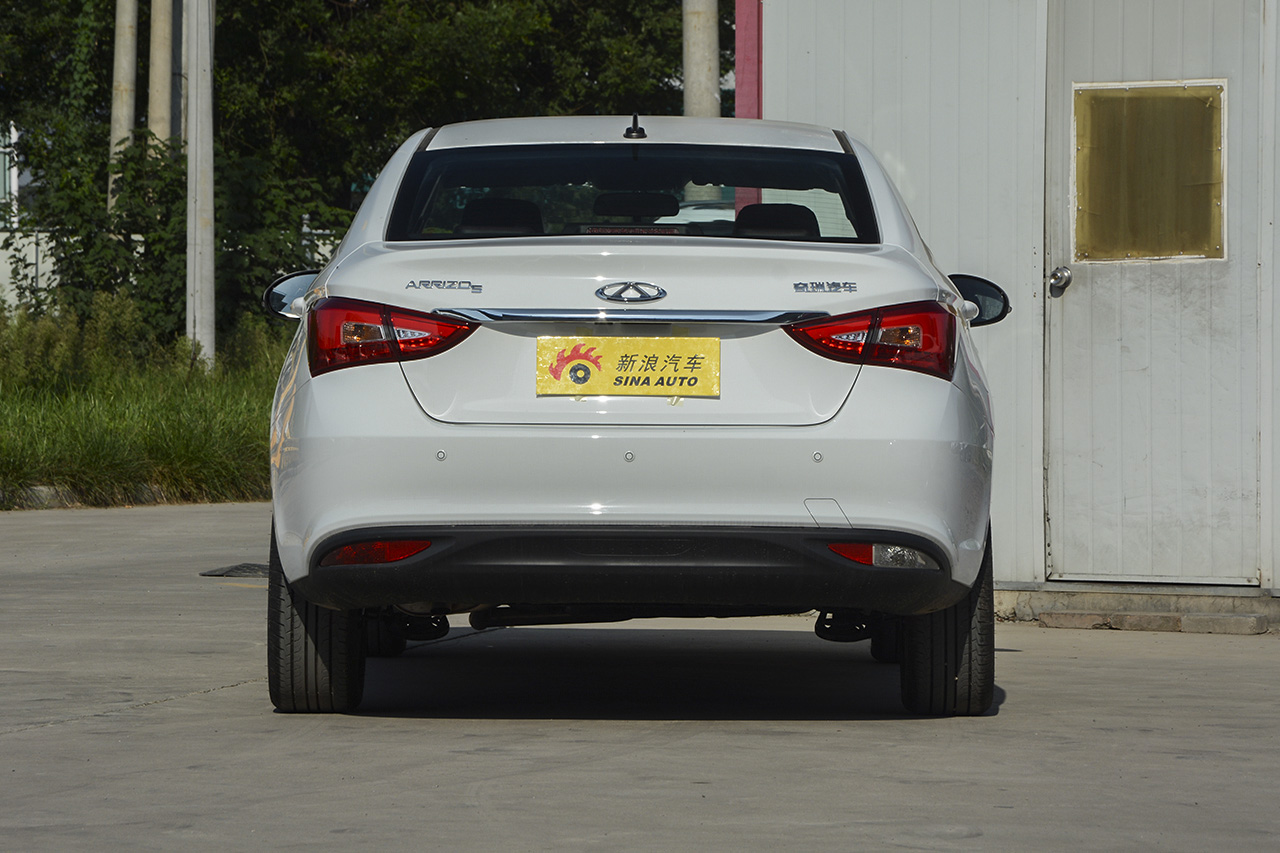 2017款艾瑞泽5 1.5L自动领潮版