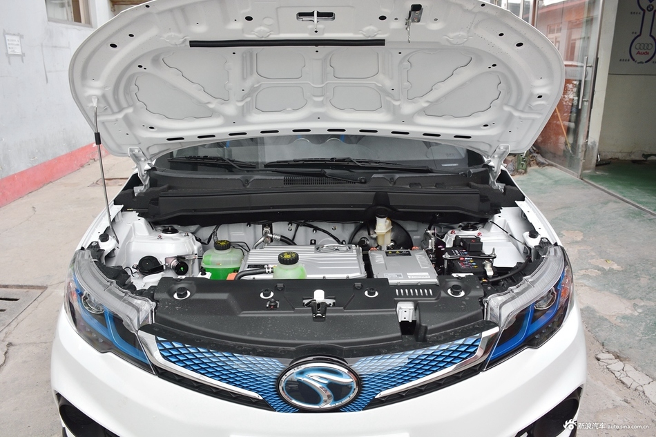 2018款东南DX3 EV400 豪华版