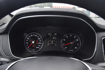 2018款荣威RX5 1.5T 20T自动两驱互联网智惠版