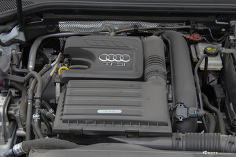 2017款奥迪A3 1.4T自动Sportback 35 TFSI风尚型