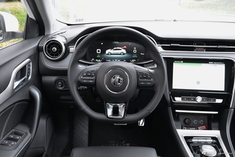 2018款名爵6新能源 45T E-DRIVE智驱混动PILOT超级互联网版