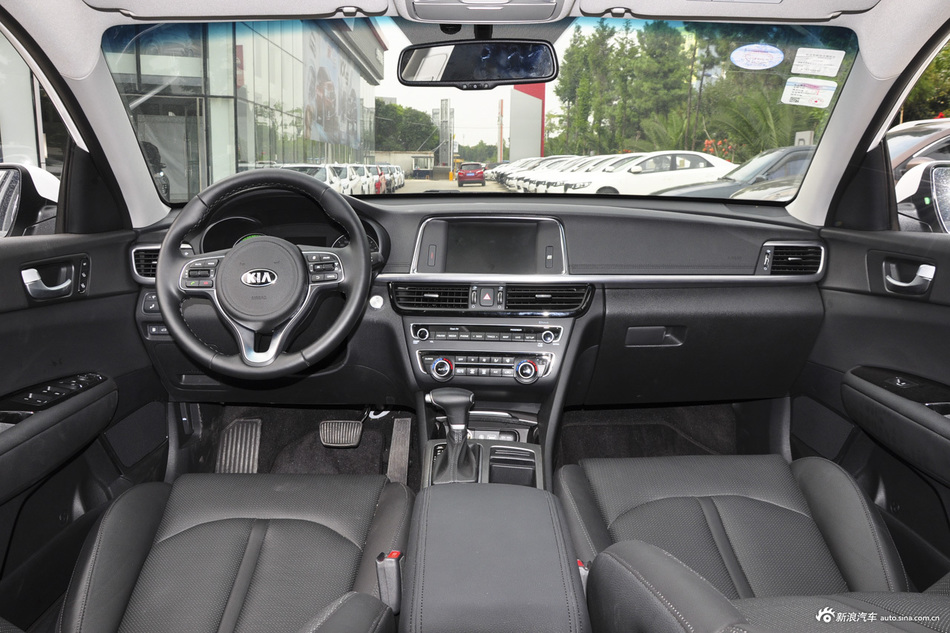 2016款起亚K5 2.0L自动PREMIUM