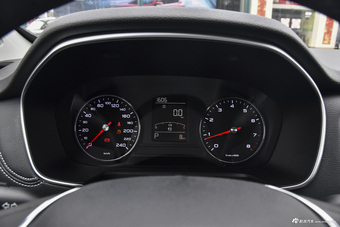 2018款荣威RX5 1.5T 20T自动两驱旗舰版