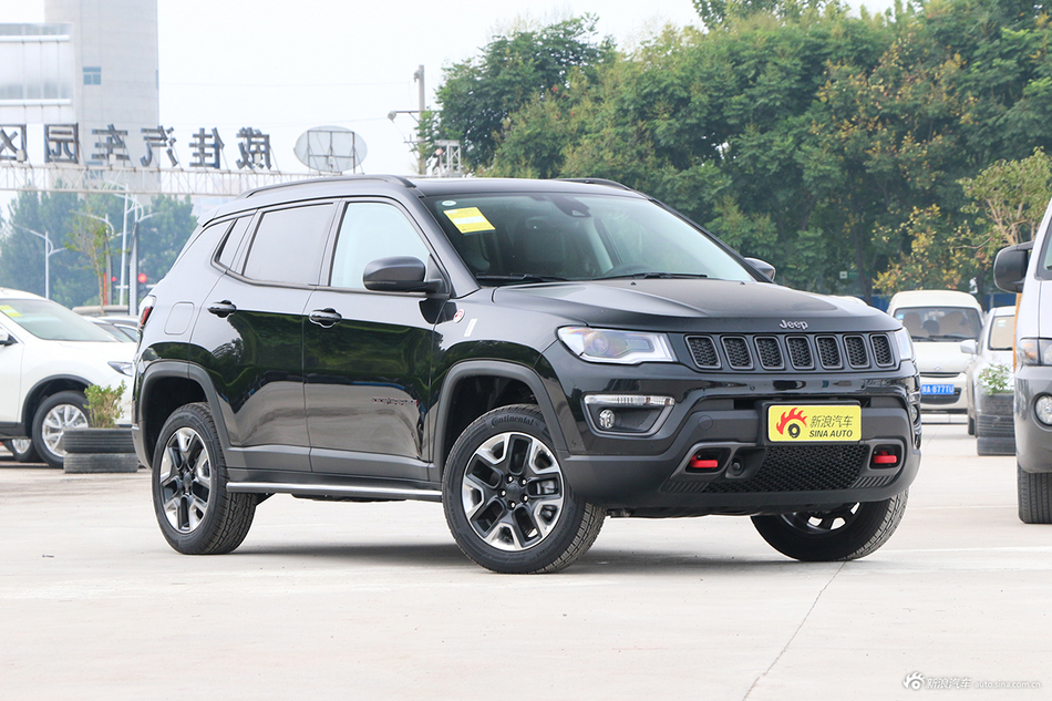 明明可以靠颜值却非要靠价格实力,Jeep指南者全国11.81万起