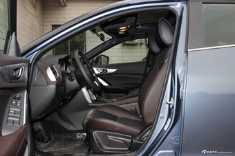 2016款马自达CX-4 2.0L自动两驱蓝天品位版