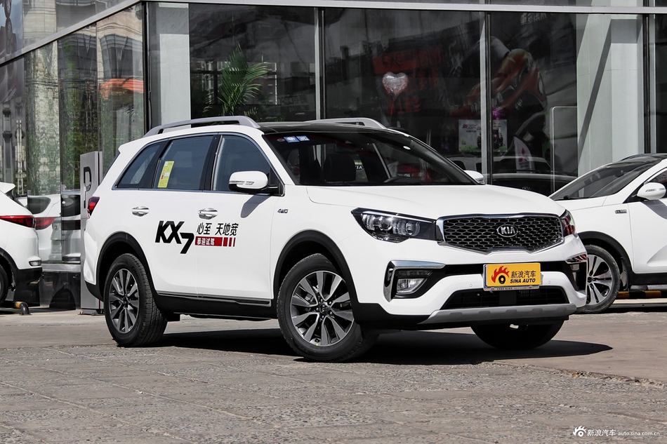 起亚KX7低价促销 新浪购车最高优惠0.68万元