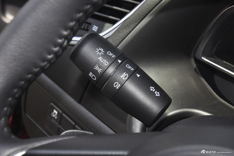 2017款马自达3昂克赛拉 两厢 2.0L 自动运动型