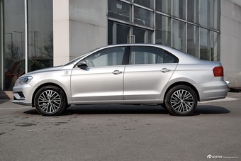 2017款大众捷达 1.5L自动顶配