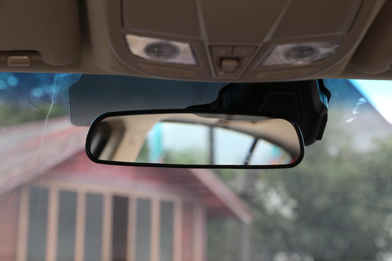 2017款吉利帝豪1.3T自动RS两厢百万款向上版