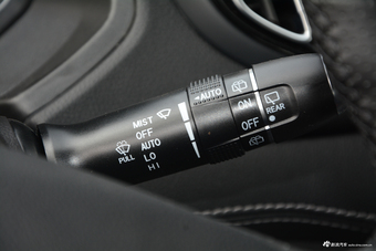 2017款瑞虎7 SPORT 1.5T自动豪华版