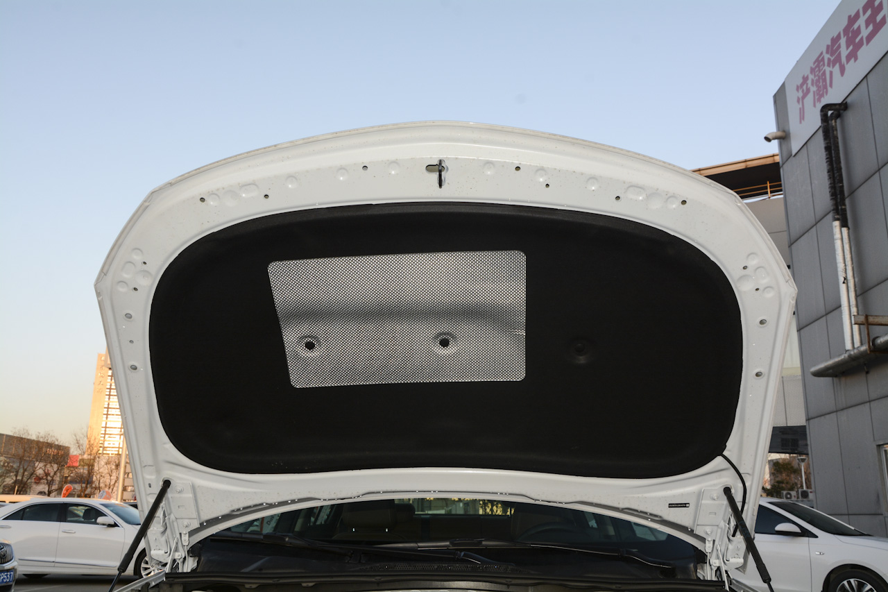 2017款君威1.5T自动尊贵型20T