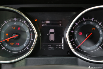 2017款迈威1.8L手动精英型