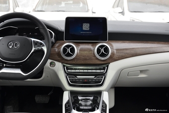 2018款北汽新能源EU系列 EU5 R500智尚版