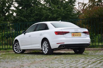 2017款奥迪A4L 2.0T自动40TFSI风尚型
