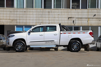 2015款雄师F22 1.9T手动两驱柴油标准型