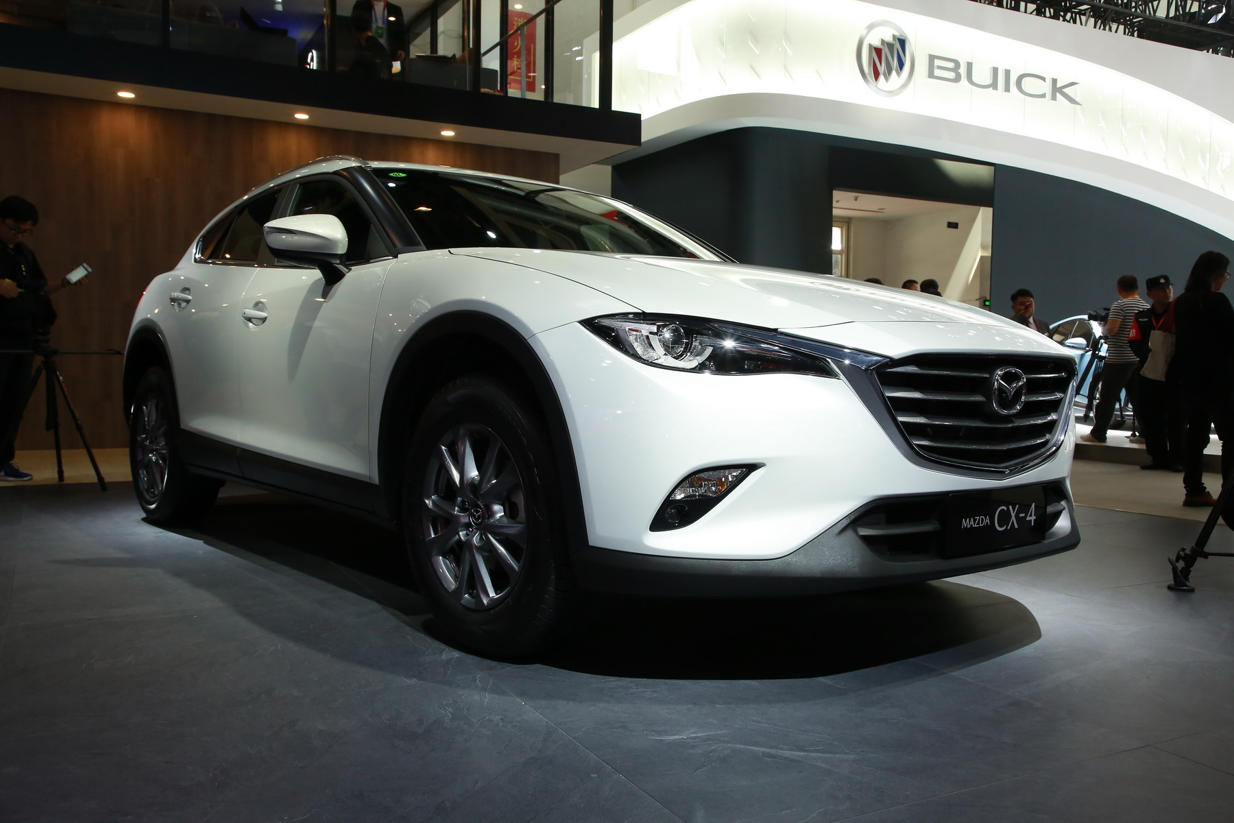 马自达CX-4