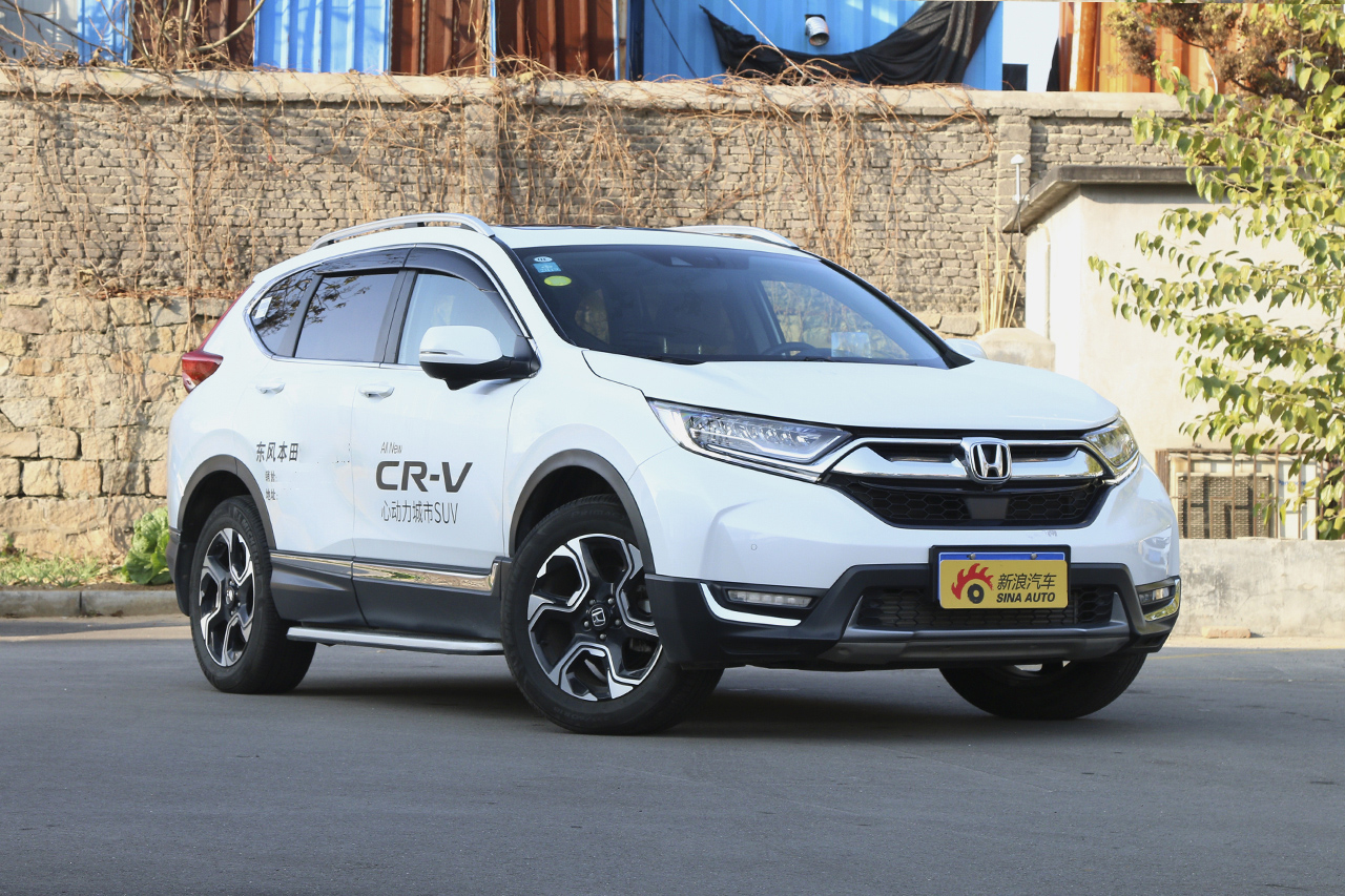 2017款CR-V 1.5T 240TURBO自动四驱尊耀版