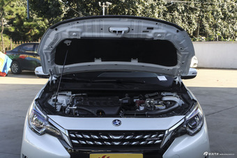 2017款启辰T90 2.0L自动CVT风尚版