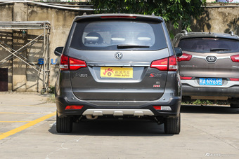 2016款风行S500 1.6L自动尊享型