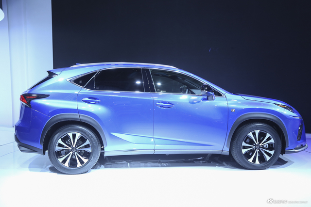 雷克萨斯NX