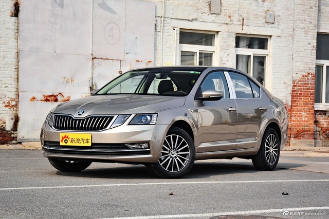 2018款明锐1.2T TSI230 DSG豪华版