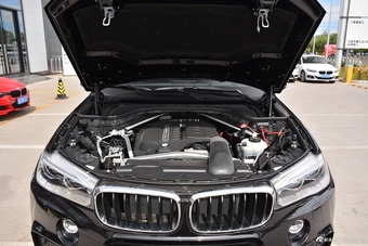 2018款宝马X5 3.0T 自动xDrive35i M运动型图片