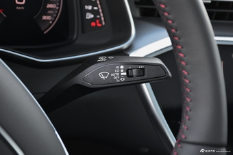 2019款奥迪A6L 45TFSI quattro 豪华致雅版