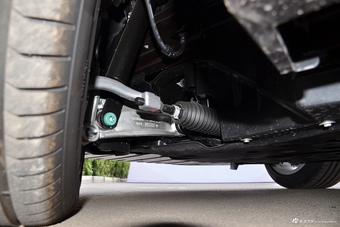 2017款捷豹XFL 2.0T自动240PS尊享版