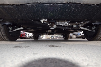 2017款英菲尼迪QX30 2.0T自动四驱运动版