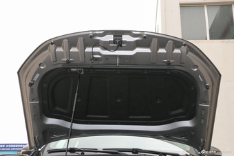 2018款中华V6 1.5T自动豪华型