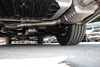 2017款奔驰E级3.0T自动 320 L 4MATIC