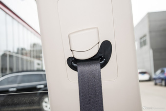 2015款 宝骏560 1.8L手动精英型