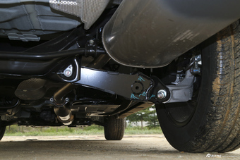 2018款东风风神AX7 1.6T自动尊贵型