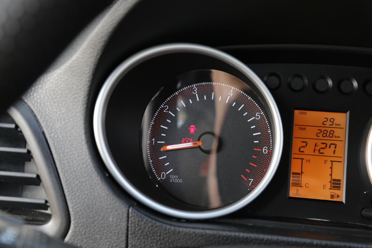 2017款启腾V60 1.5L手动舒适型