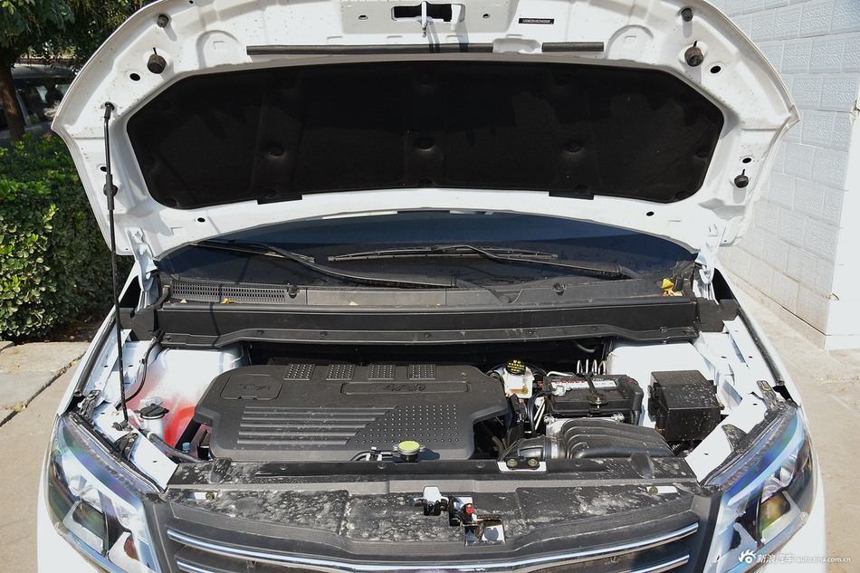 2016款风行S500 1.6L自动尊贵型