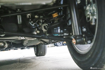 2016款瑞虎5 2.0L自动家悦信赖版 赤金棕