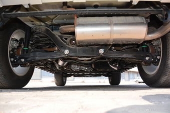 2016款帕杰罗三门版3.8L V6 GLS中东版