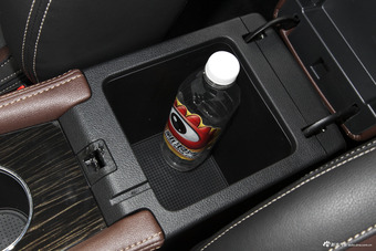 2017款斯威X7 1.5T自动智尊型